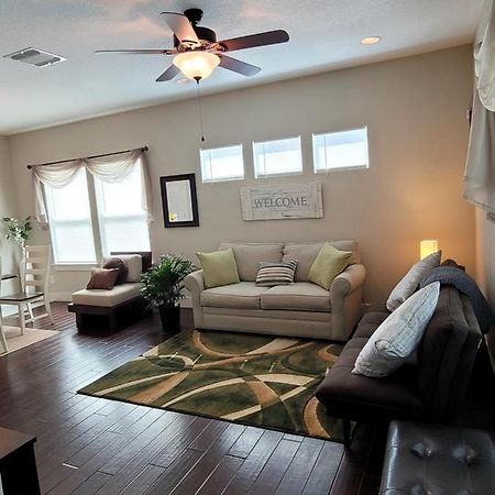 Spacious Townhouse Minutes From Downtown Sa. San Antonio Eksteriør billede